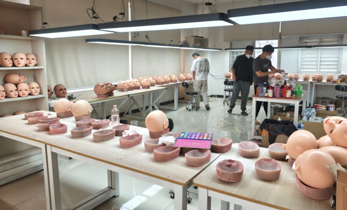 領(lǐng)航智能體驗(yàn)新紀(jì)元 東莞市千尤AI娃娃工廠以出貨量領(lǐng)跑，躋身國內(nèi)前十廠商